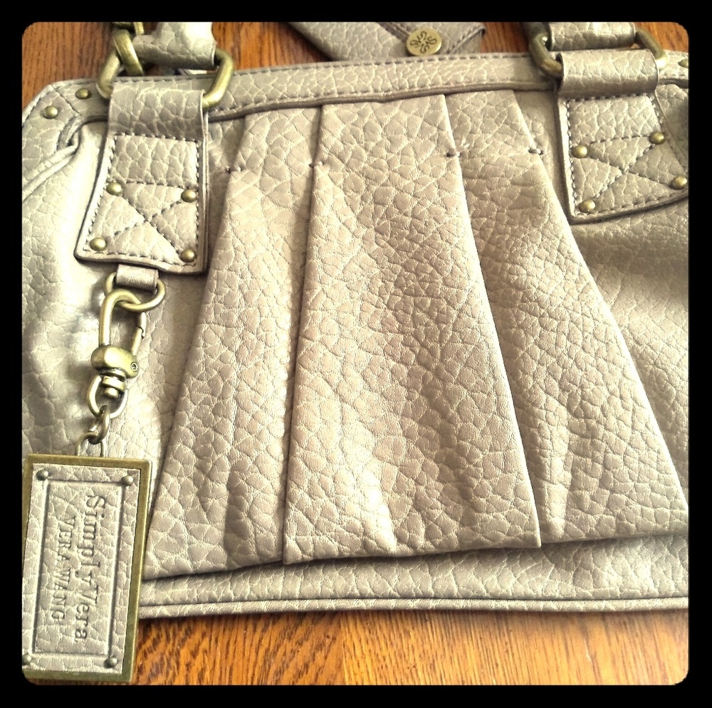 Vera Wang " Simply Vera" handbag